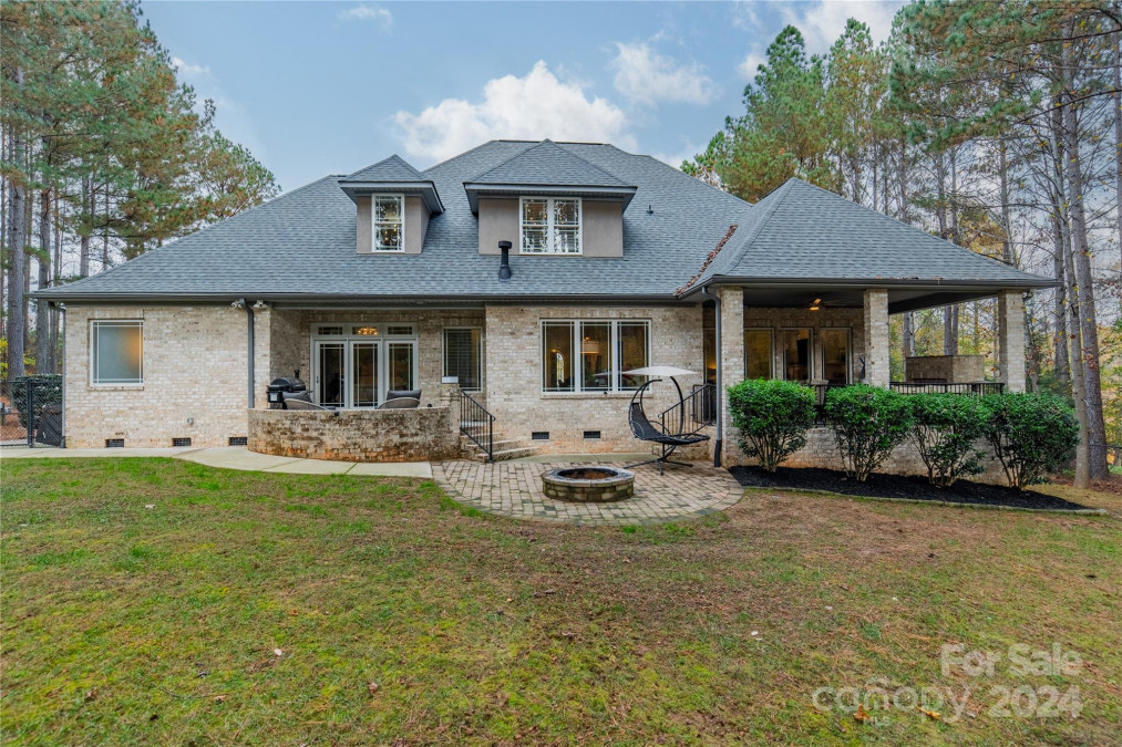 143 Winding Forest Dr Troutman, NC 28166