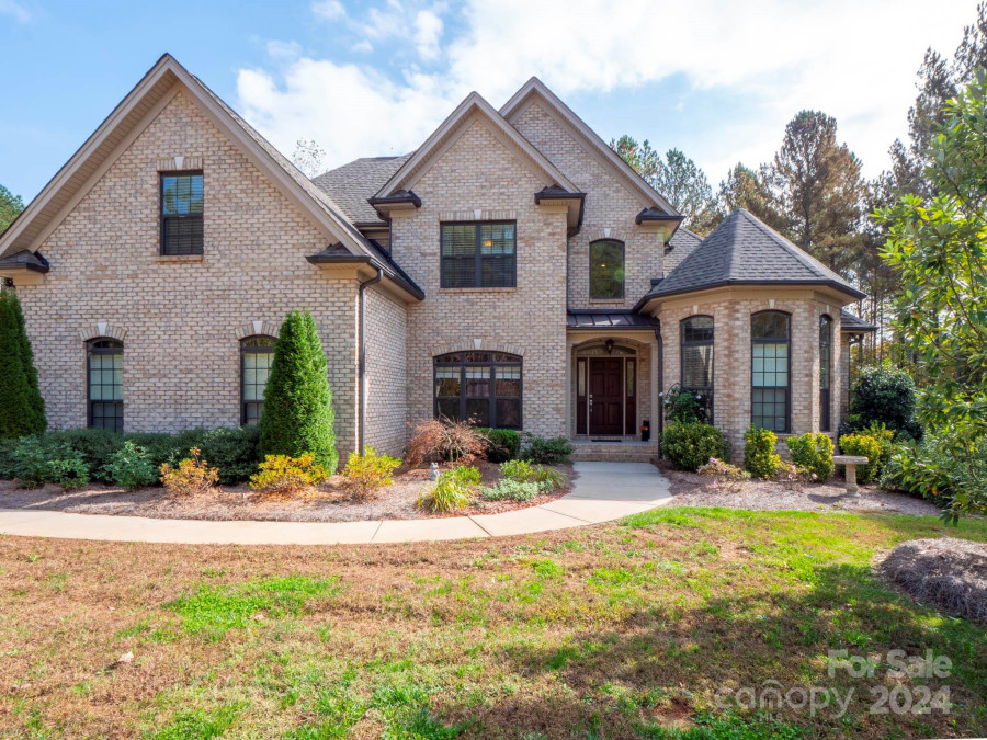 1049 Ledge Wood Ln Clover, SC 29710