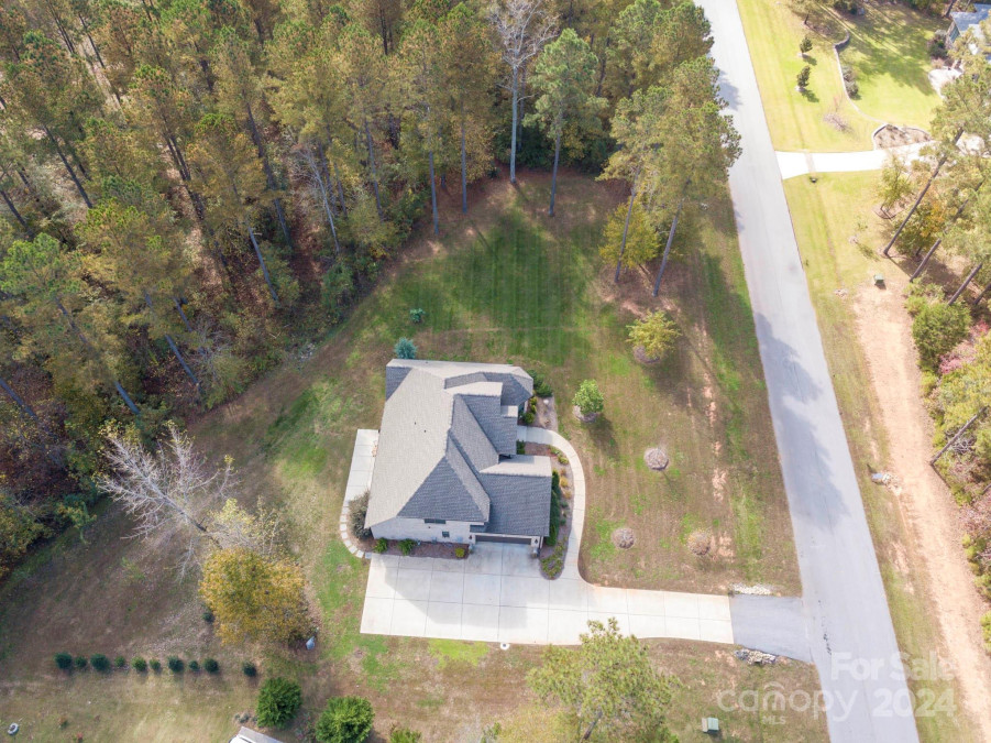 1049 Ledge Wood Ln Clover, SC 29710