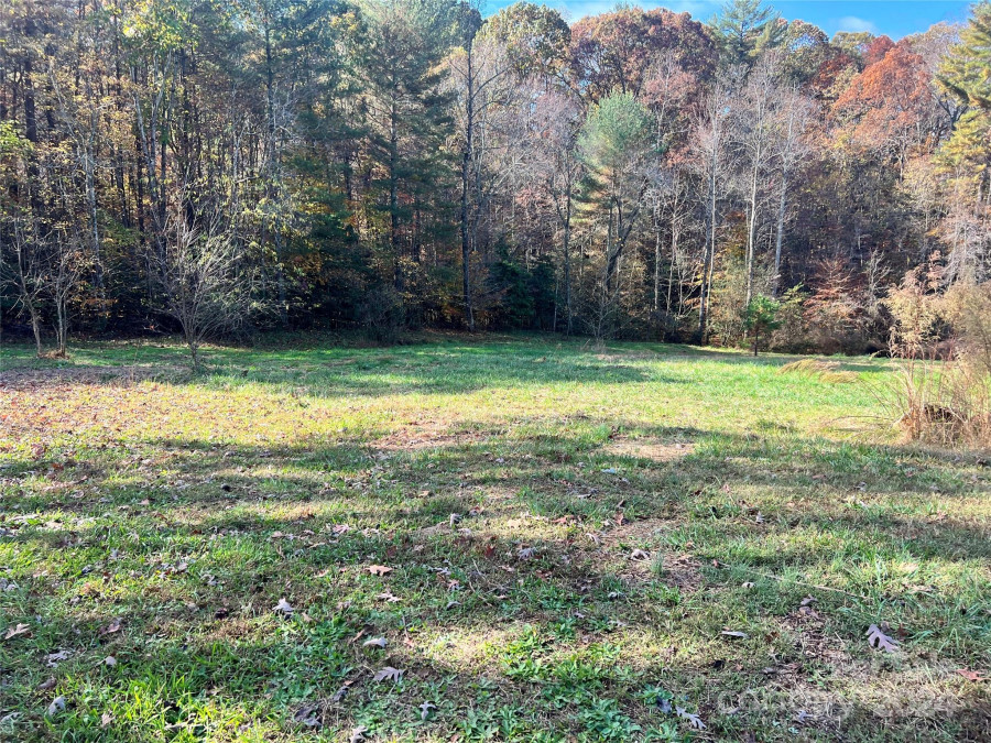 374 Deer Ln Union Grove, NC 28689