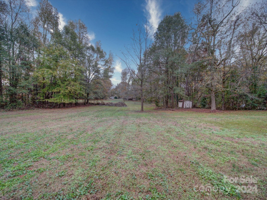 104 Sailers Dr Lattimore, NC 28150