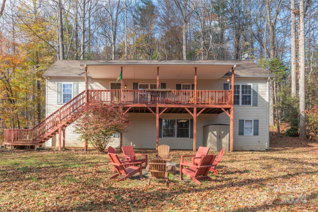 104 Mcelrath Rd Arden, NC 28704