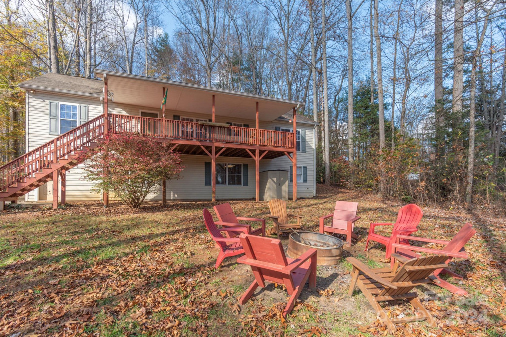 104 Mcelrath Rd Arden, NC 28704