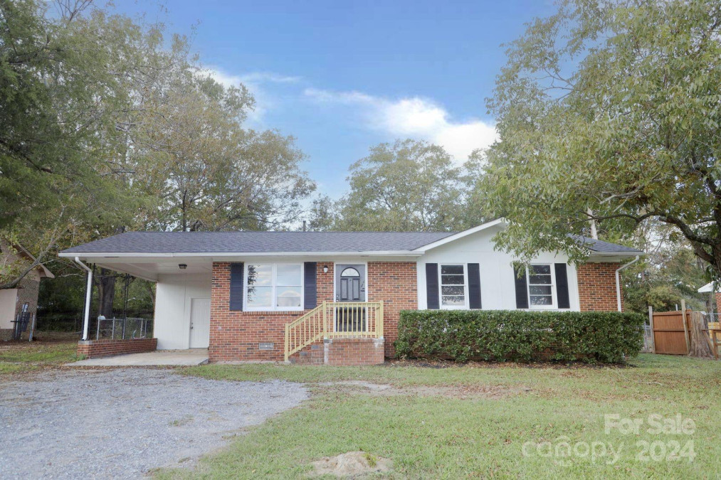 675 Lancaster Hw Chester, SC 29706