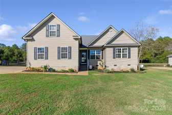 527 Sand Trap Dr York, SC 29745