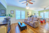 402 7th St Newton, NC 28658