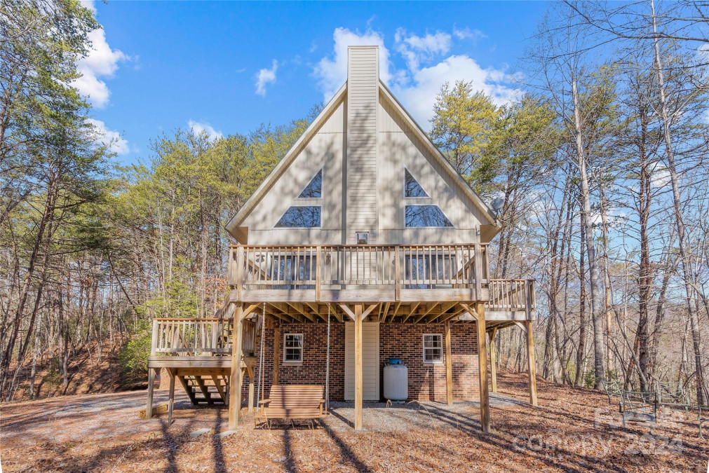 218 Scenic Hill Dr Bryson City, NC 28713