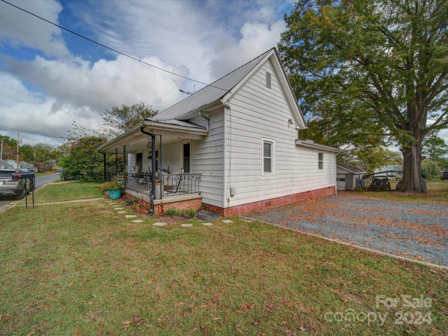 626 Austin St Albemarle, NC 28001