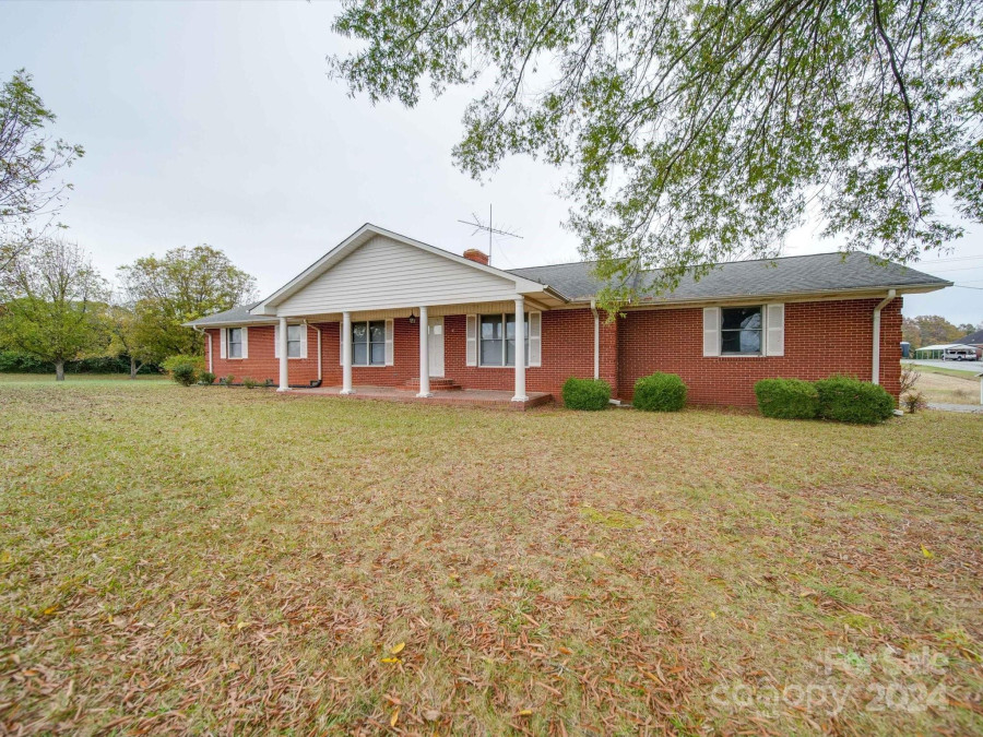 3113 Old Pageland Marshville Rd Wingate, NC 28174