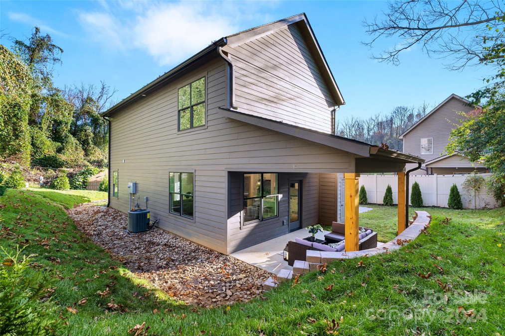 108 Glendale Ave Asheville, NC 28803