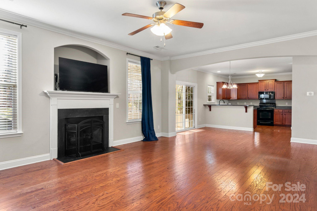 395 Lone Tree Ln Clover, SC 29710