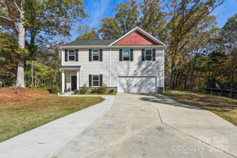 7608 Denbur Dr Charlotte, NC 28215