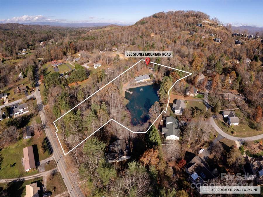 530 Stoney Mountain Rd Hendersonville, NC 28791