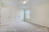 4028 Heathland Dr Charlotte, NC 28215