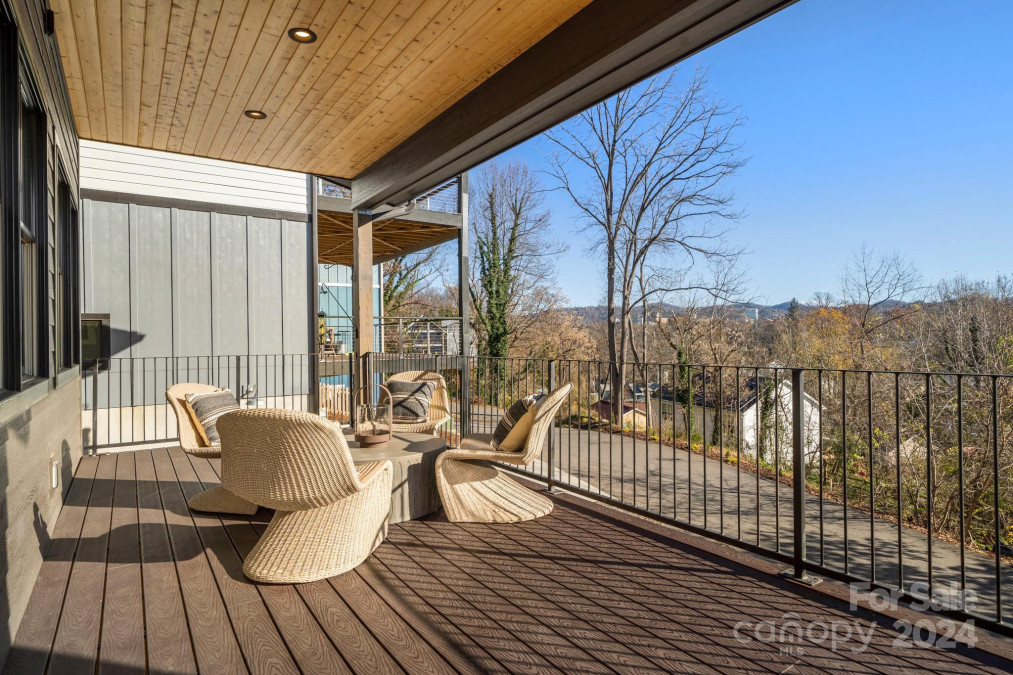 115 Hesperus Ln Asheville, NC 28806