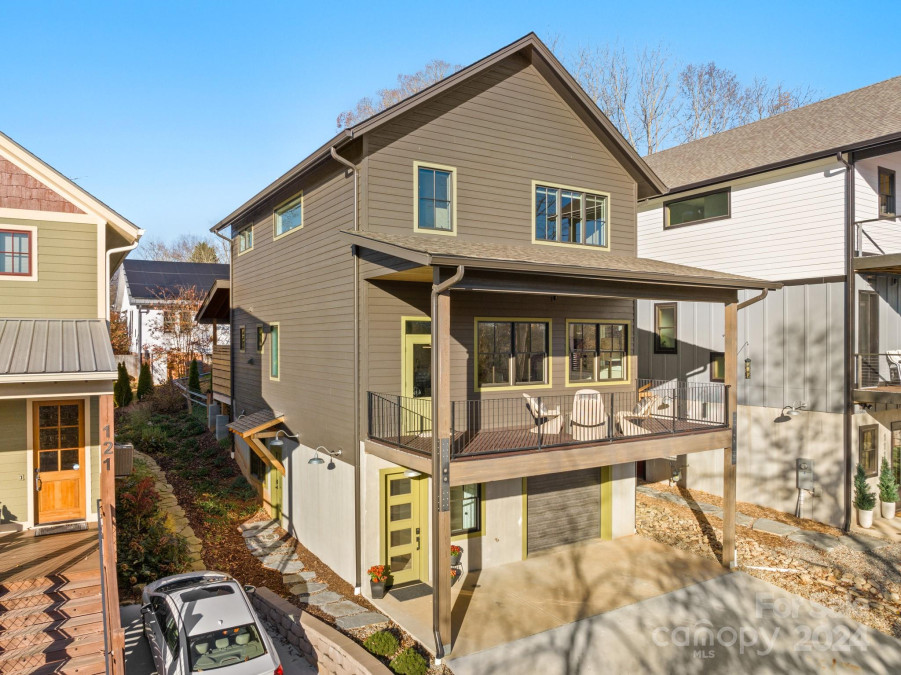 115 Hesperus Ln Asheville, NC 28806