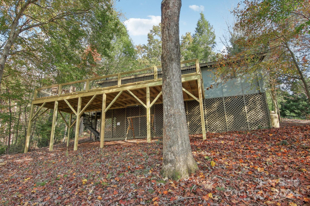 1805 Buffalo Shoals Rd Lake Lure, NC 28746