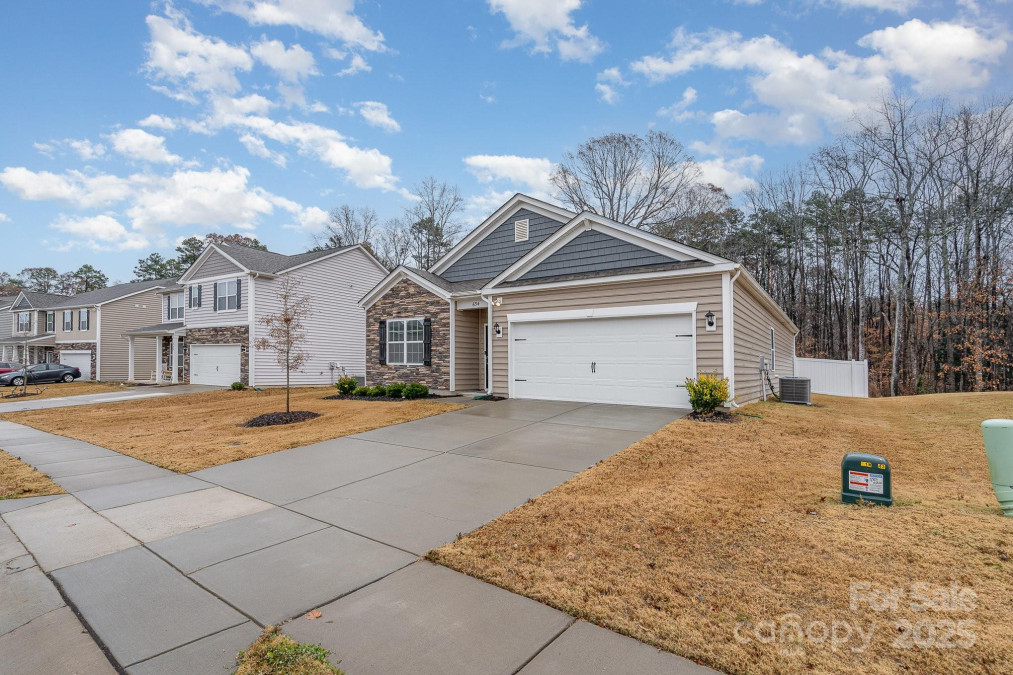 654 Saddlebred Ln Locust, NC 28097