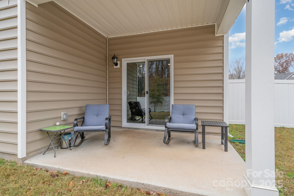 654 Saddlebred Ln Locust, NC 28097