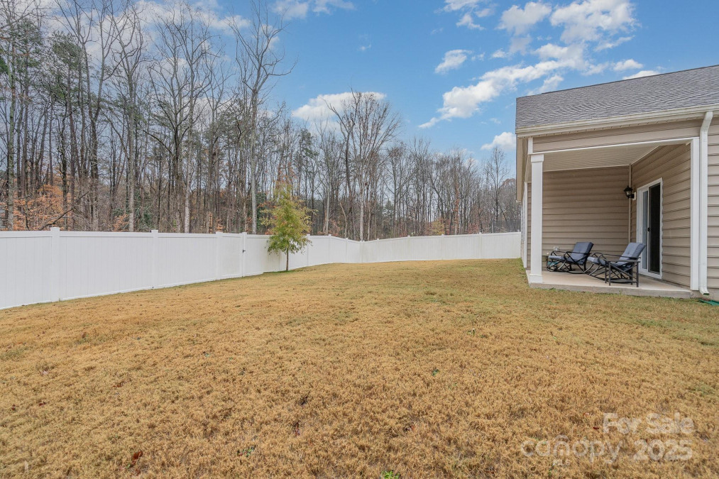 654 Saddlebred Ln Locust, NC 28097