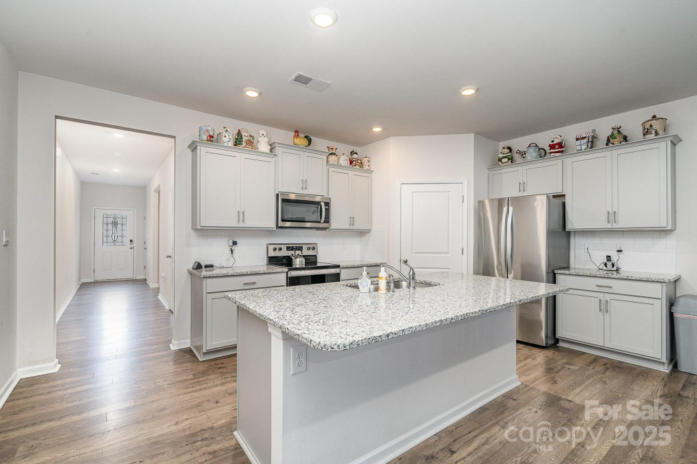 654 Saddlebred Ln Locust, NC 28097