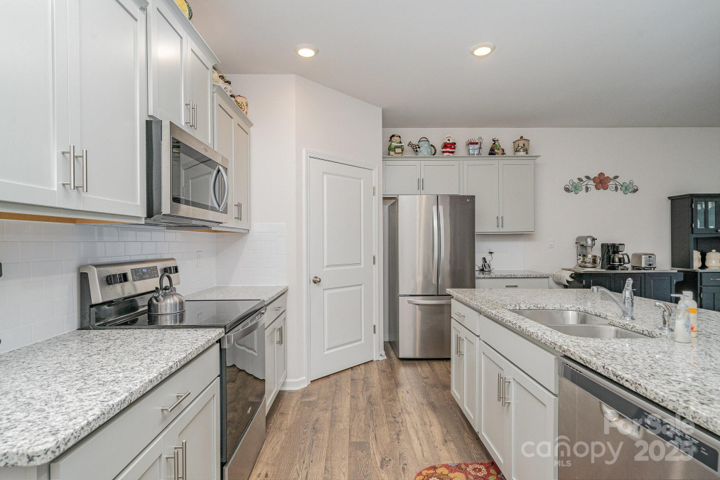 654 Saddlebred Ln Locust, NC 28097