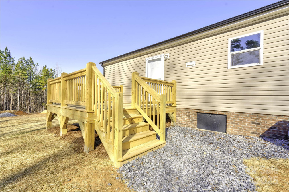1245 Cleveland Ave Grover, NC 28073