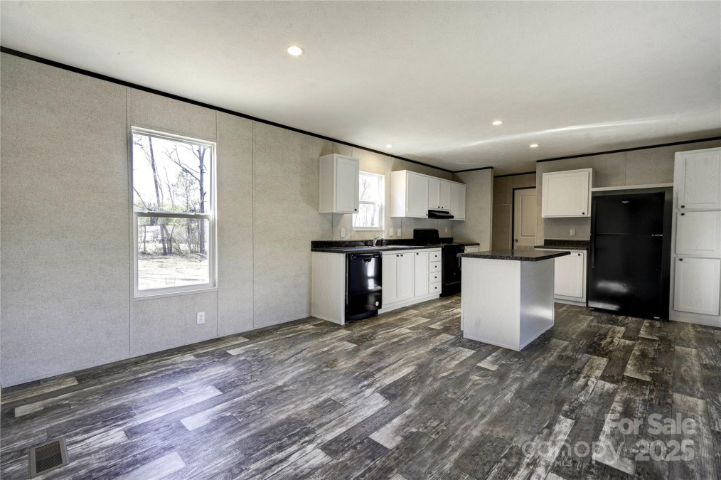 1245 Cleveland Ave Grover, NC 28073