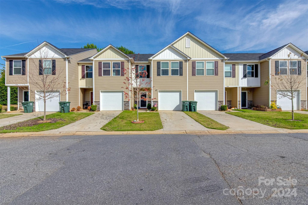 1442 Cypress Loop Newton, NC 28658