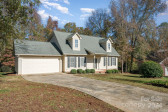 2111 Westminster Ln Matthews, NC 28104