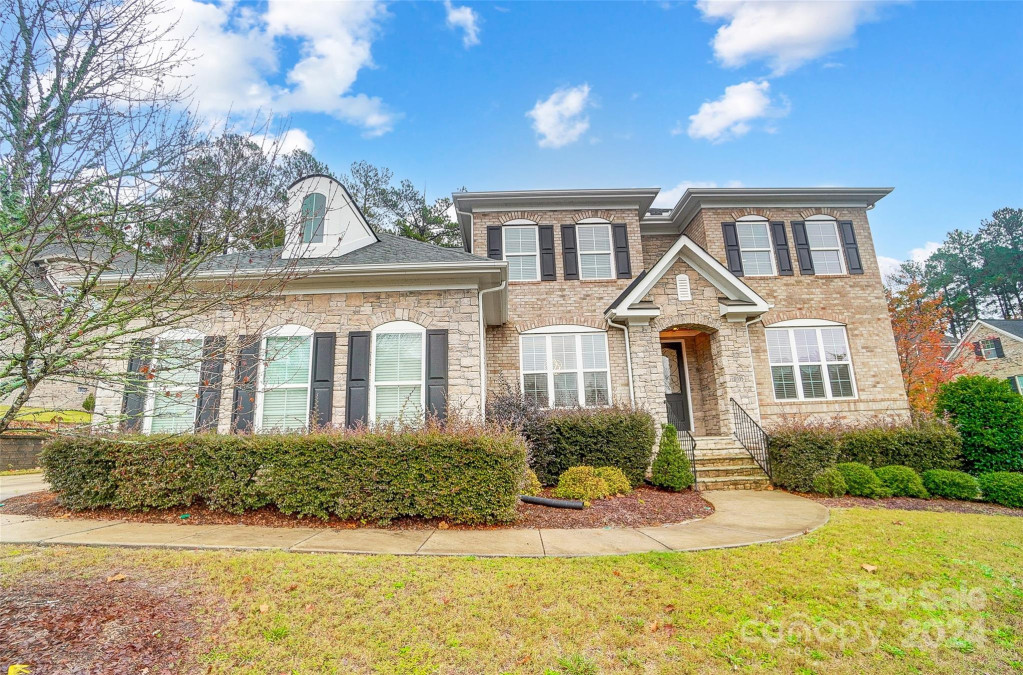 18035 Pawleys Plantation Ln Charlotte, NC 28278