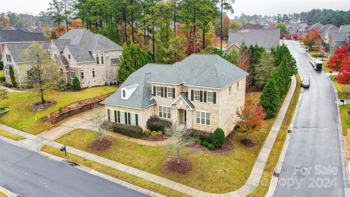 18035 Pawleys Plantation Ln Charlotte, NC 28278