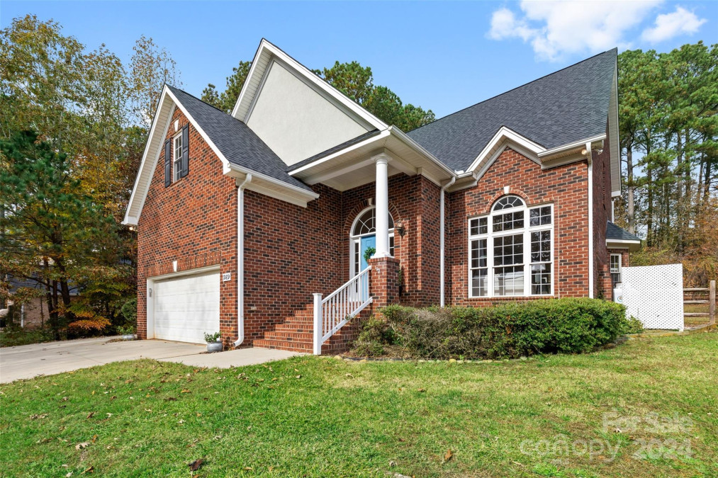 7189 Windy Pine Cir Denver, NC 28037