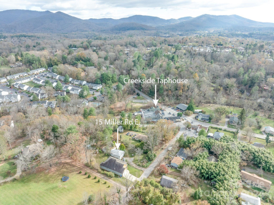 15 Miller Rd Asheville, NC 28805