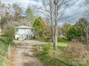 15 Miller Rd Asheville, NC 28805