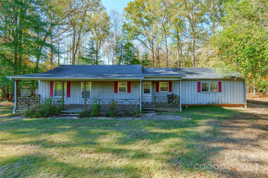 616 Gillsbrook Rd Lancaster, SC 29720