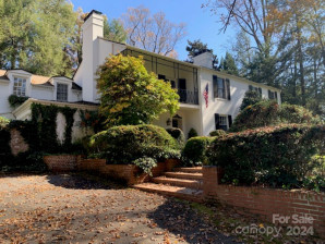 4 Greenwood Rd Asheville, NC 28803