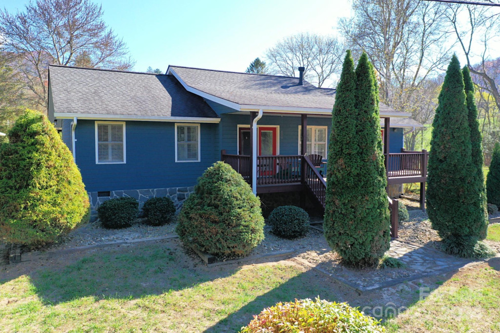 225 Bugle Boy Dr Cullowhee, NC 28723