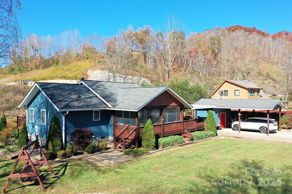 225 Bugle Boy Dr Cullowhee, NC 28723