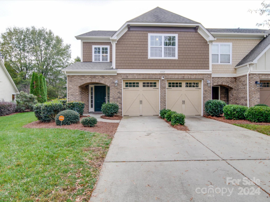 8505 Loxton Cir Charlotte, NC 28214