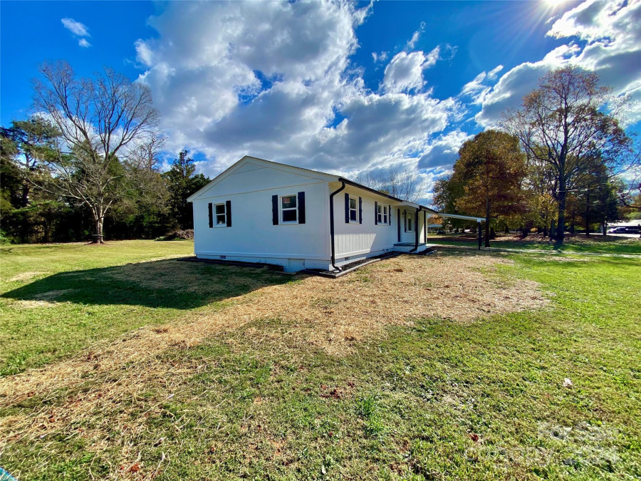 272 Jeanette Dr Lexington, NC 27295