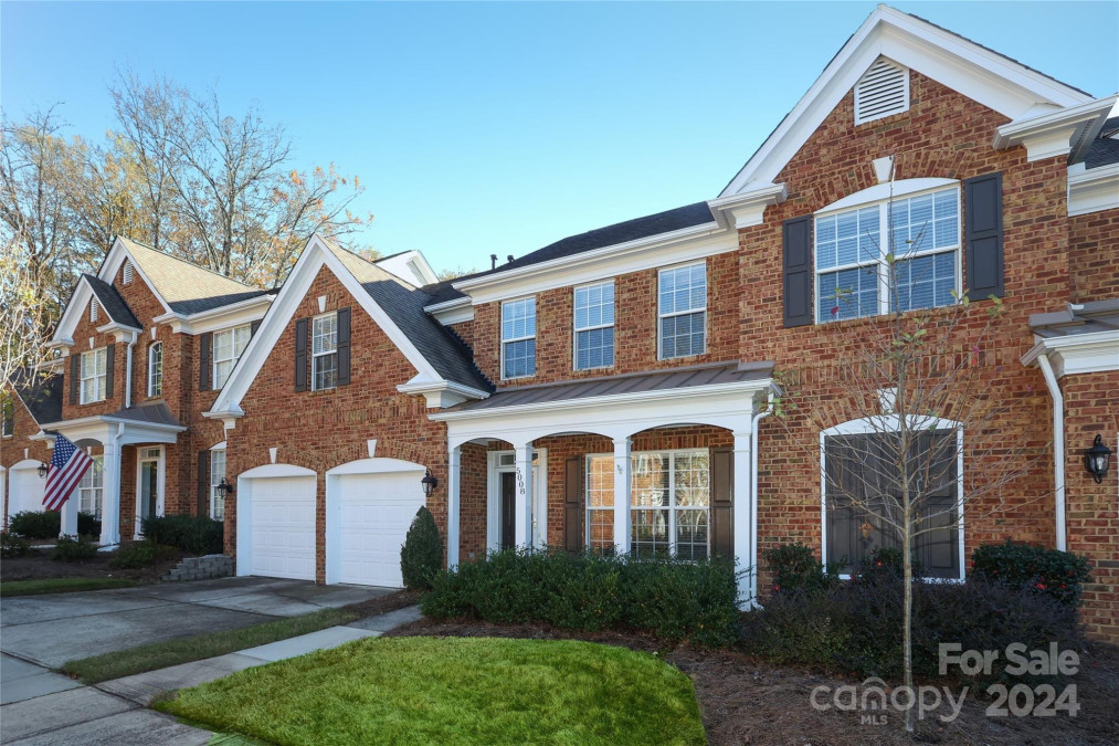 5008 Ashford Crest Ln Charlotte, NC 28226