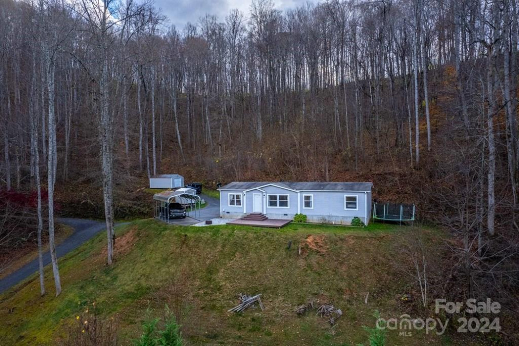 572 Dark Ridge Rd Sylva, NC 28779