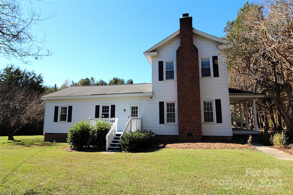 2002 Edge Park Rd Clover, SC 29710