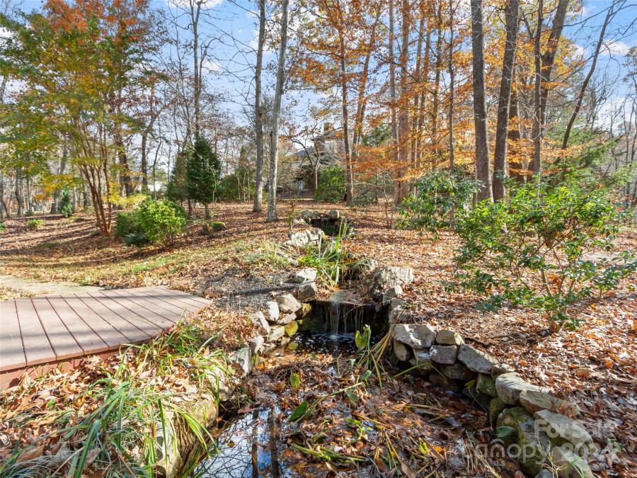 11 Maple Cove Dr Swannanoa, NC 28778