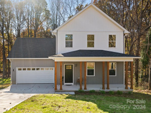 4591 Kings Ct Hickory, NC 28602