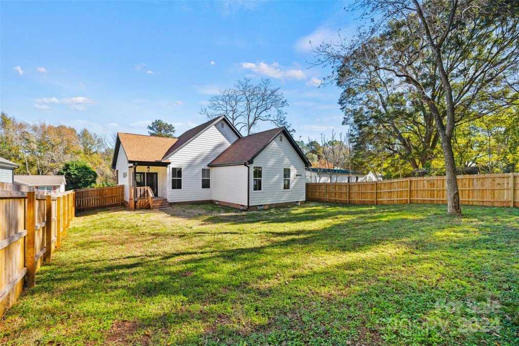 29 Rose St York, SC 29745