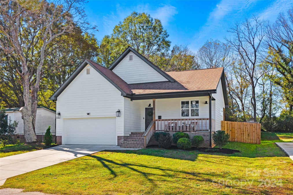 29 Rose St York, SC 29745