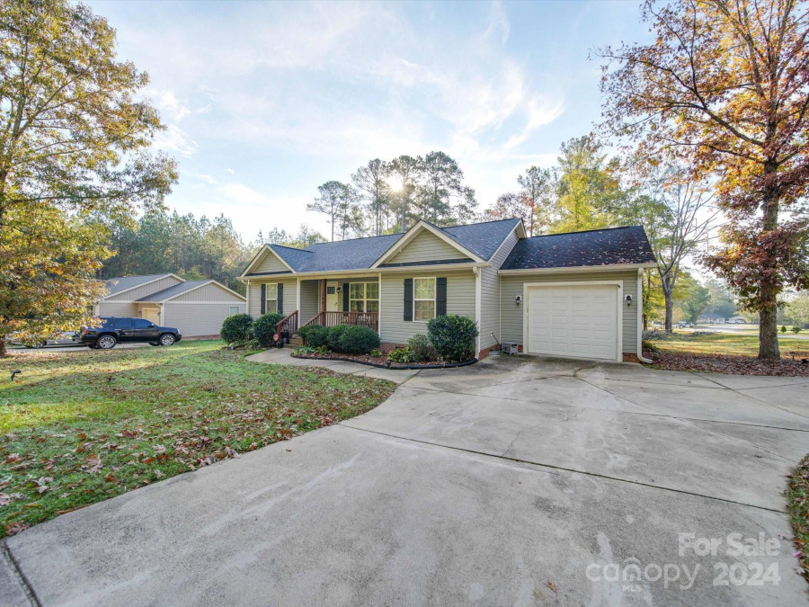 544 Melton St Chester, SC 29706