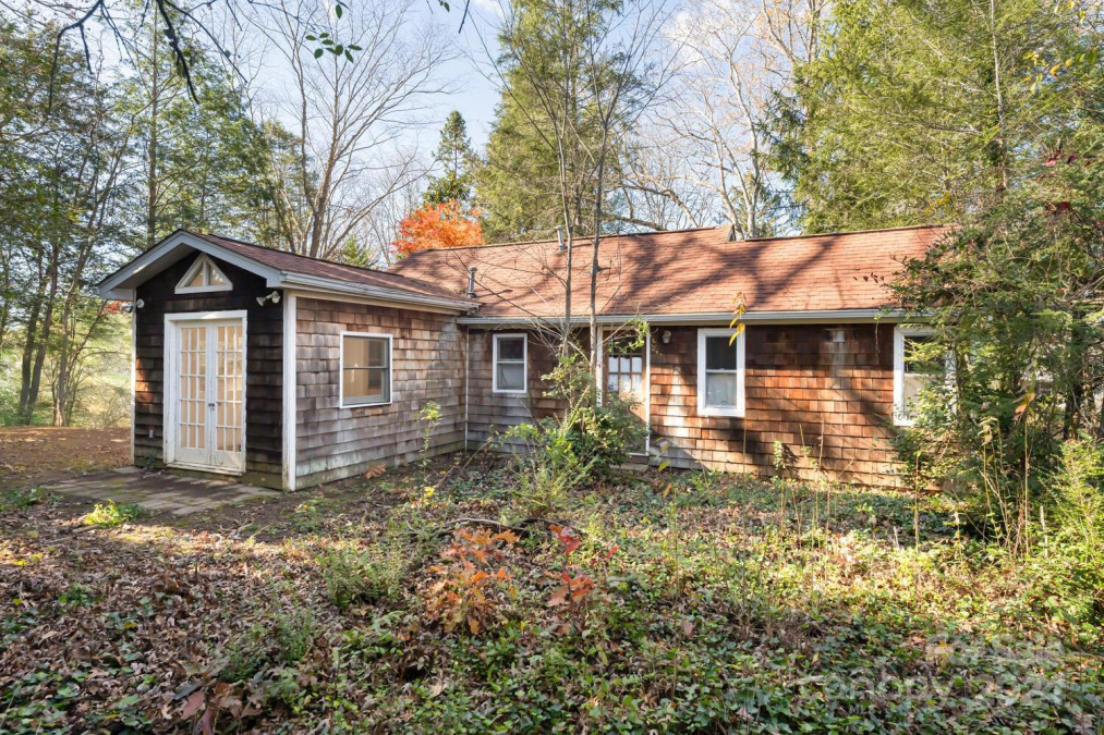 104 Trotter Pl Asheville, NC 28806